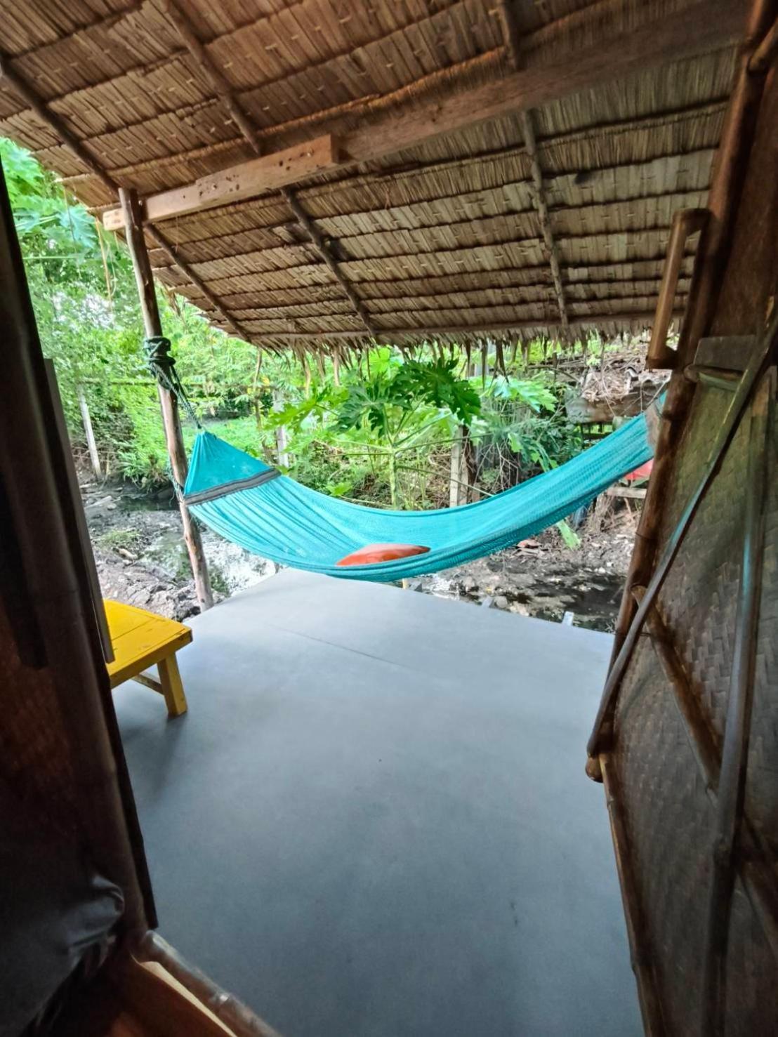 Do Dee Cafe Bangkok Hostel Exterior photo